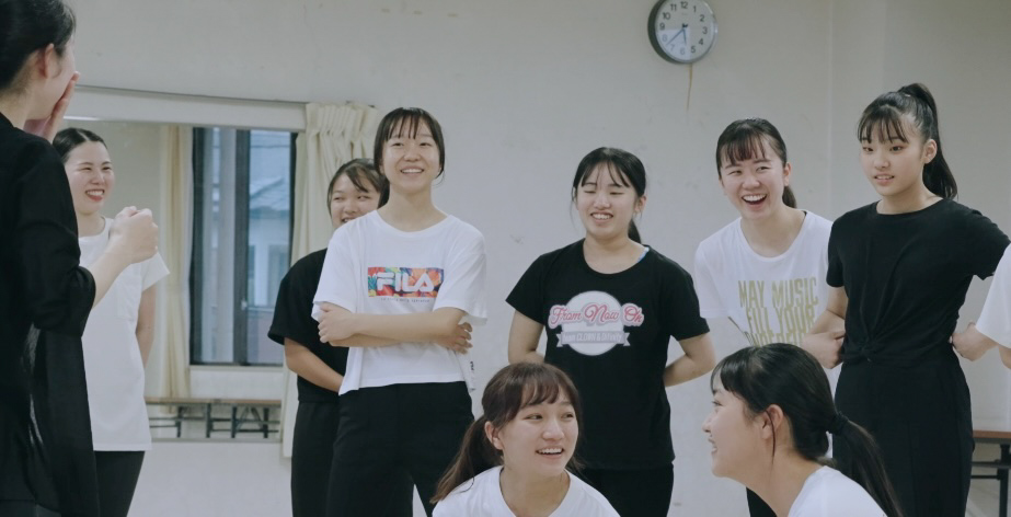 鹿児島ジャズダンス教室clowm レッスンの様子